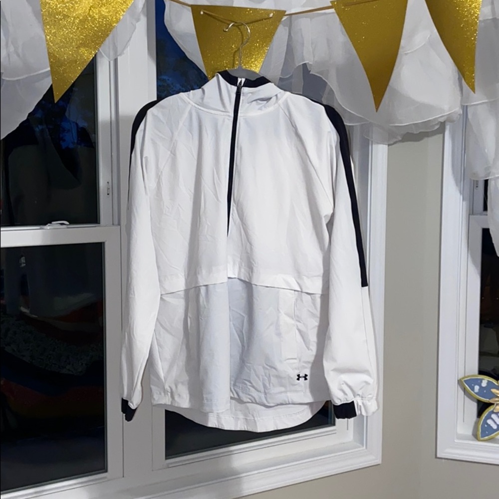 windbreaker